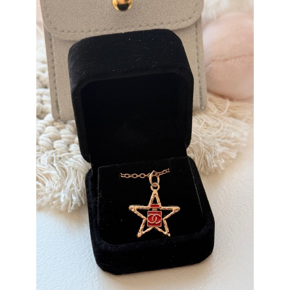 🎁BOGO Sale! Vintage ONLY 1! CHANEL Star Upcycled Necklace